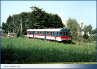 ALn 668 in uscita dalla stazione di Besana diretta a Lecco Estate 1988