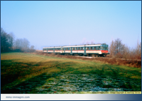 Coppia di ALn 668 1000 in linea tra Renate e Besana. Inverno 1990
