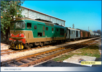 Lo stesso merci dell'immagine precedente a Besana (03/11/1986) dopo aver raccolto alcuni carri dalla locale vetreria